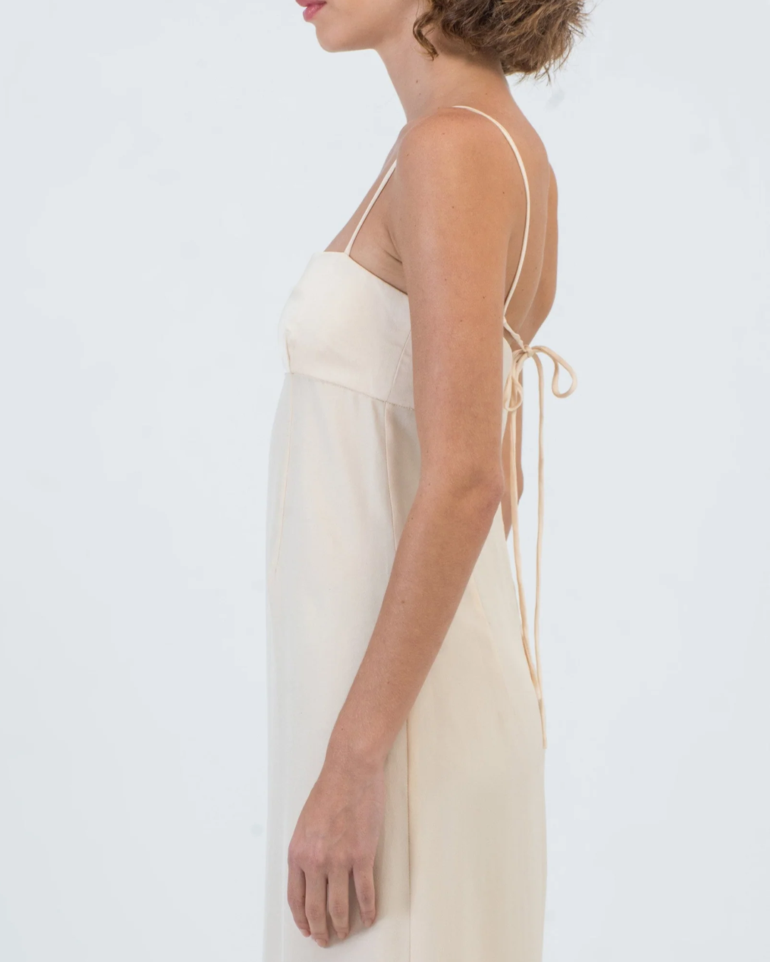 vestido Catarina areia