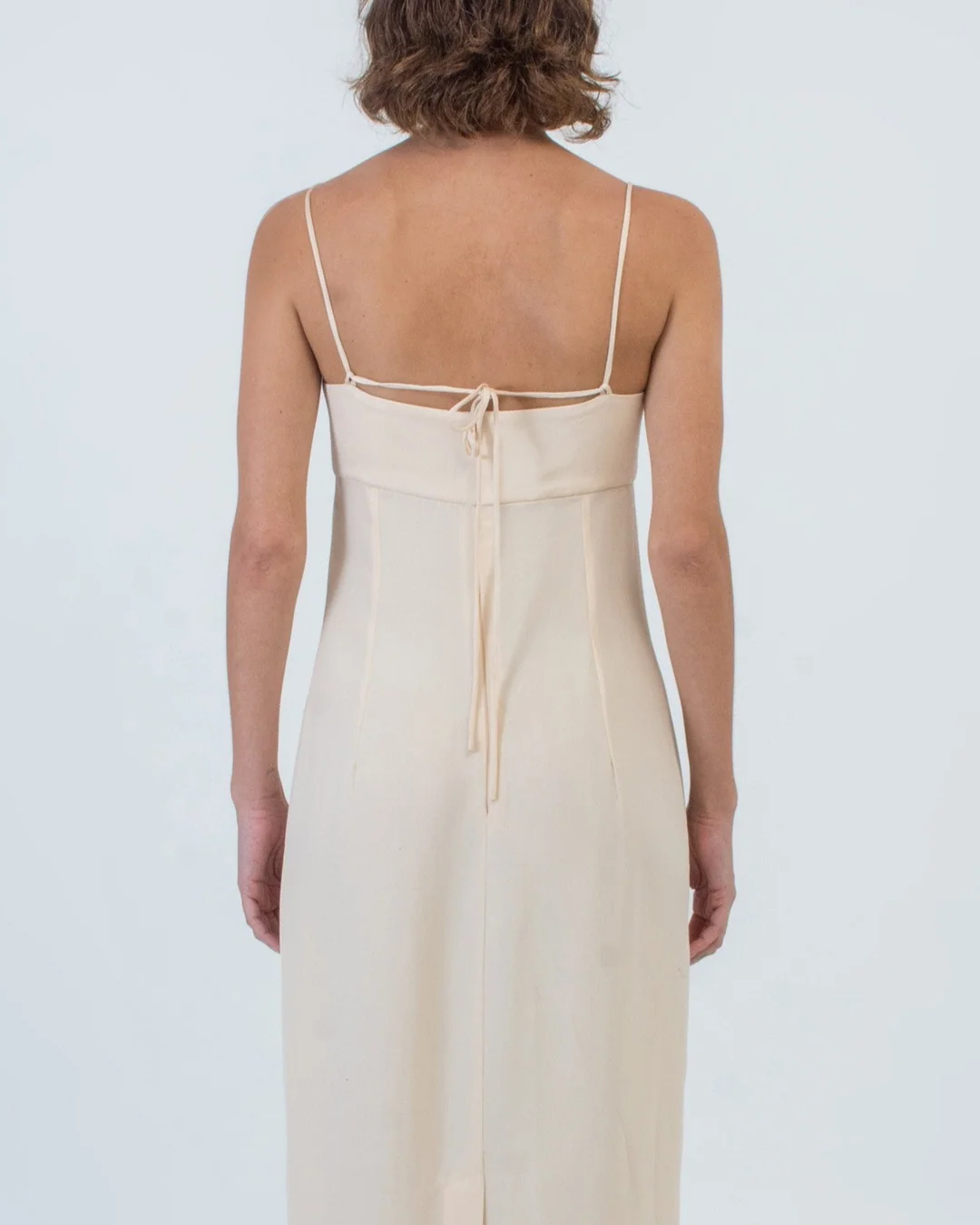 vestido Catarina areia