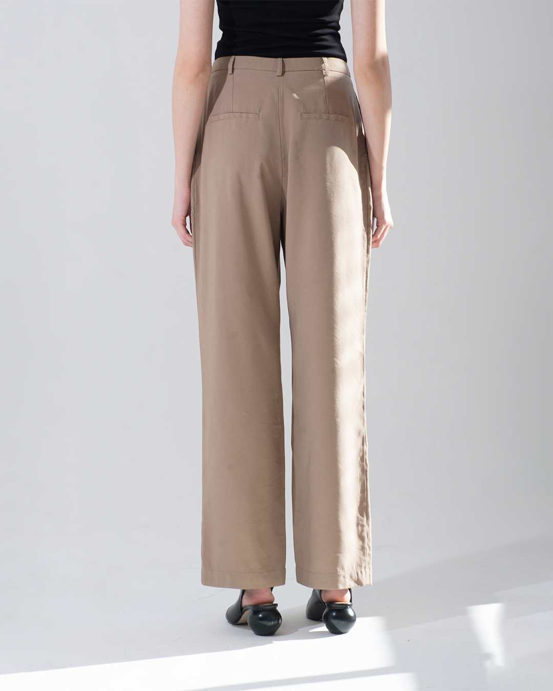 calça Betina bege