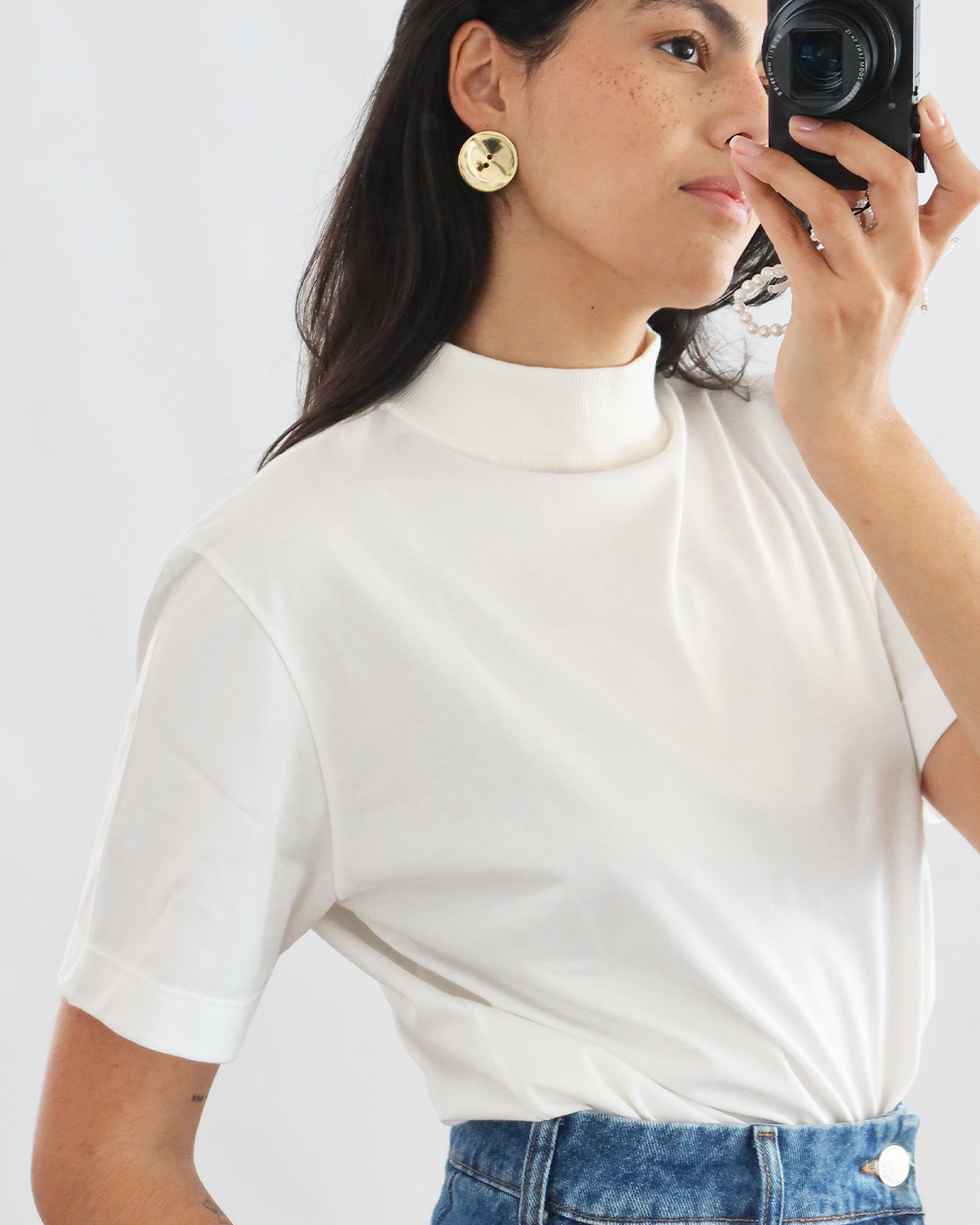 camiseta gola alta off