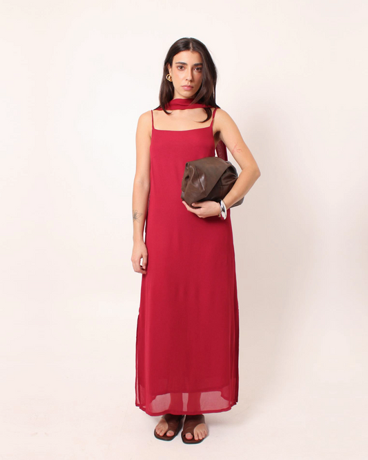 vestido longo decote reto cereja